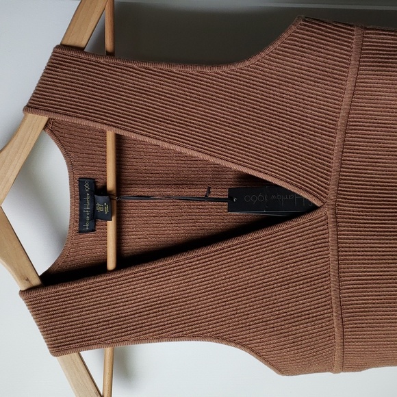 House of Harlow 1960 NWT V-Neck Knit Ribbed Sweater Dress Small Sleeveless - Picture 6 of 15